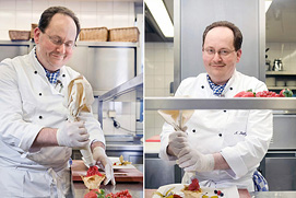 Ein besonderes Foto von einem Koch beim garnieren einer Kaltspeise als Portrait und bei der Arbeit. Sehr guter Fotograf für Gastronomie Fotos in Köln.