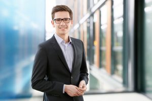 Business Portrait, Mann, Business Fotograf, businessfotografie, Köln, Düsseldorf, Bonn, Leverkusen