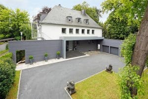 Große Villa, Immobilien-Fotos, Immobilienfotografie, Immobilien Fotograf Köln, Bonn, Düsseldorf, Leverkusen, Essen.