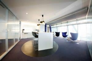 Moderener Besprechungsraum. Architektur-Fotografie, Fotograf, Corporate Fotografie, Köln, Frankfurt, Düsseldorf und NRW