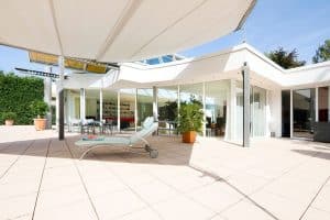 Lichte Terrasse. Immobilien-Fotos, Immobilienfotografie, Immobilien Fotograf Köln, Bonn, Düsseldorf, Leverkusen, Essen.