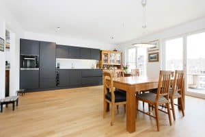 Helles Esszimmer Immobilien-Fotos, Immobilienfotografie, Immobilien Fotograf Köln, Bonn, Düsseldorf, Leverkusen, Essen.